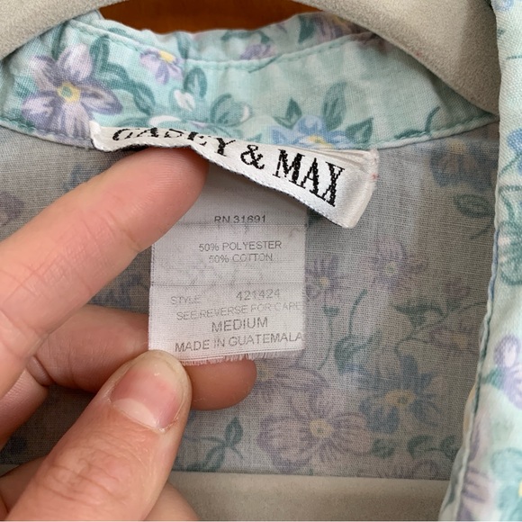 Vintage Casey & Max Floral Sleeveless Button Down Shirt - Picture 5 of 5